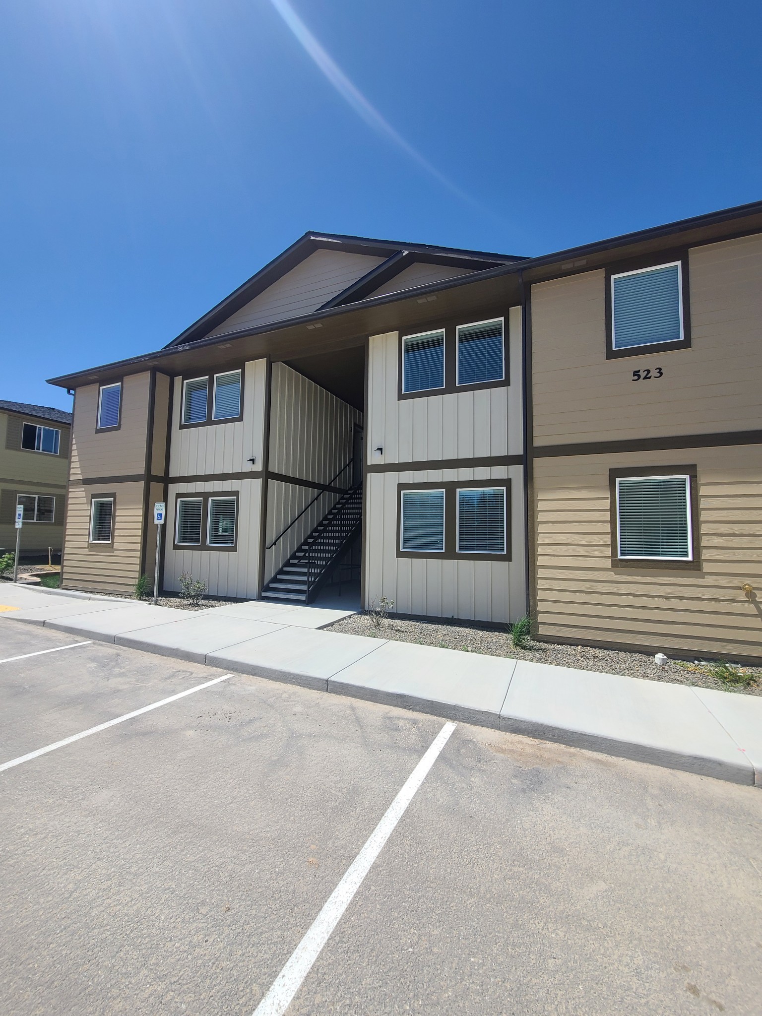 513 Borah Avenue West - 3