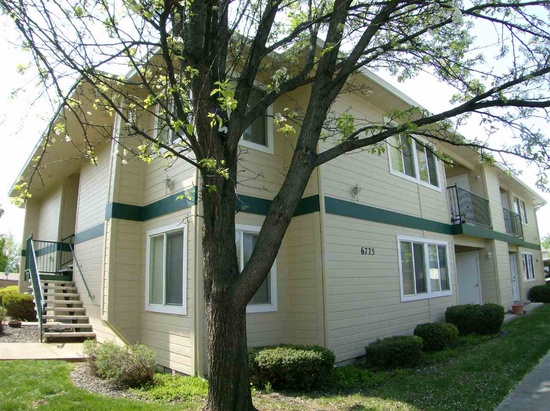 6775 Overland Rd - 101
